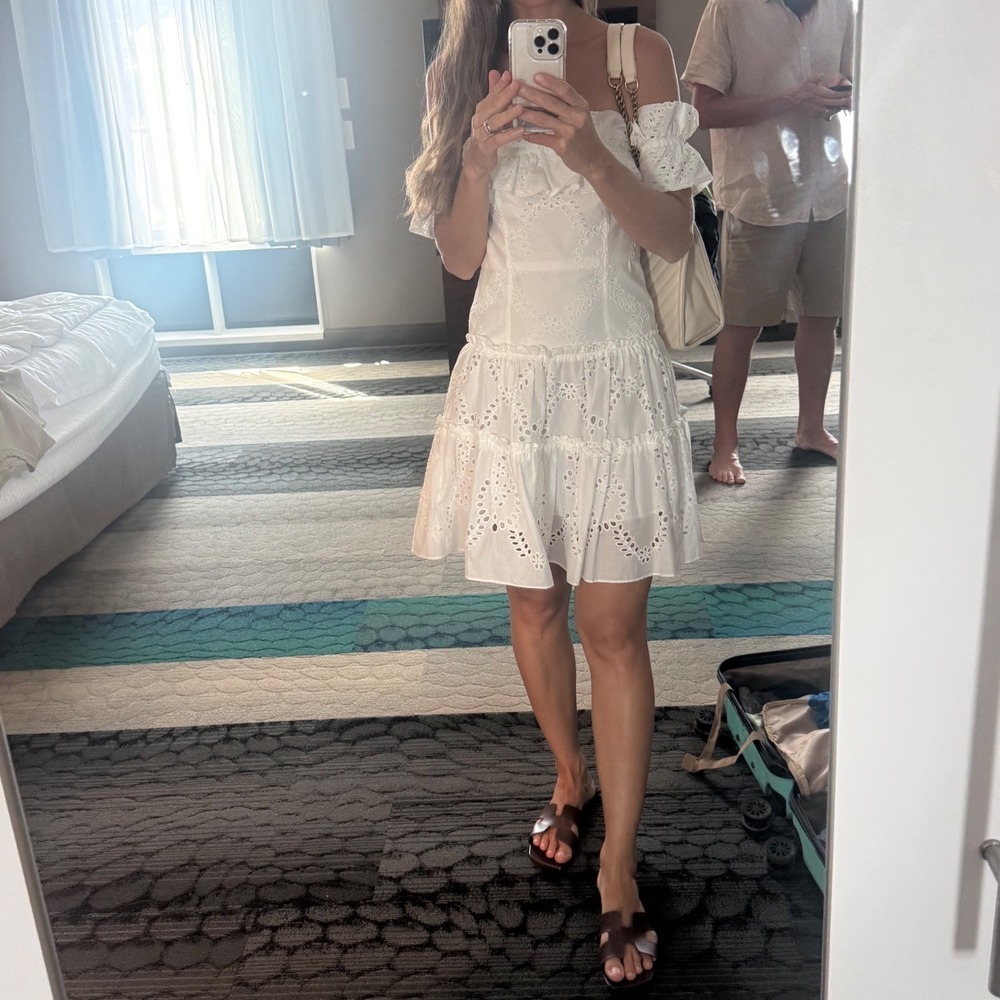 C24 Zara White Eyelet Embroidery Off The Shoulder Tiered Mini Dress Small - Picture 12 of 12